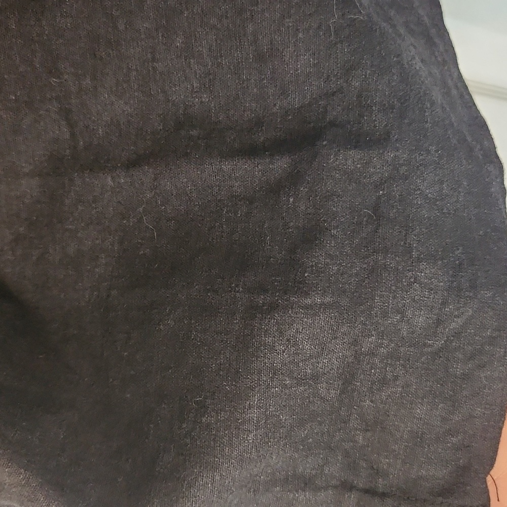 Black Short - Picture 3 of 3